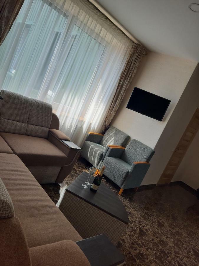 Arka Otel Mažeikiai Dış mekan fotoğraf