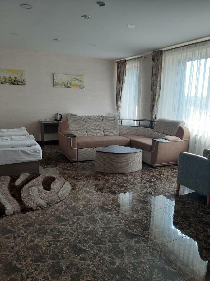 Arka Otel Mažeikiai Dış mekan fotoğraf