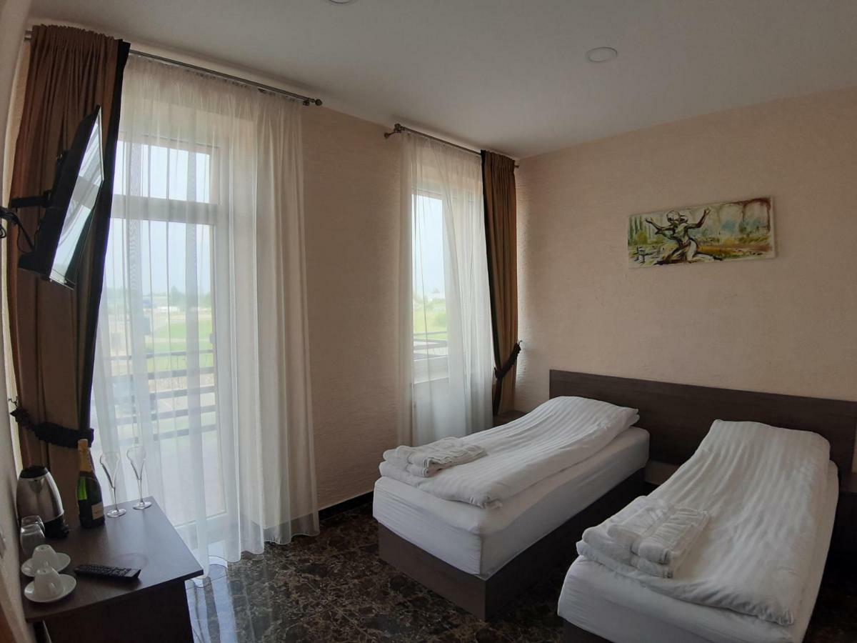 Arka Otel Mažeikiai Dış mekan fotoğraf
