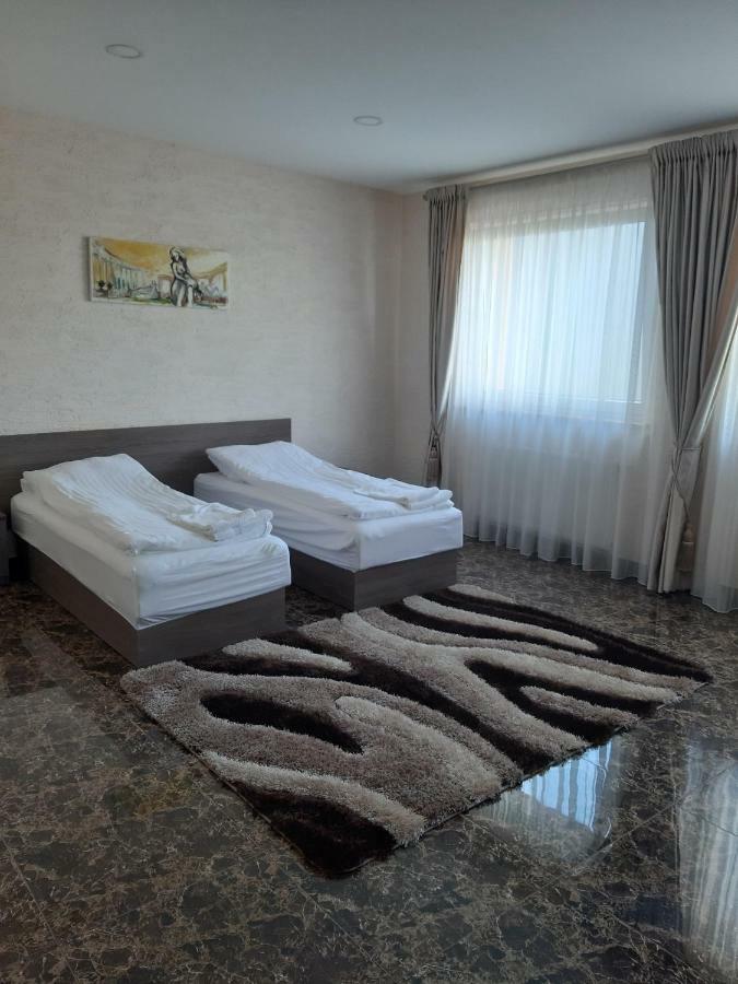 Arka Otel Mažeikiai Dış mekan fotoğraf