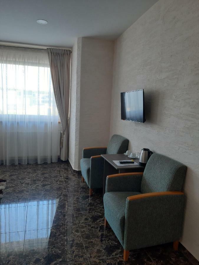 Arka Otel Mažeikiai Dış mekan fotoğraf